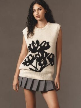 Maeve Graphic Flower Vest